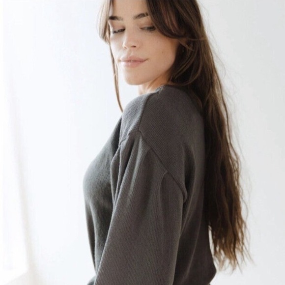 Albion Women's Serena Knit Sweater Gray Ballon Sleeves Crop Cozy- Size Small - Picture 2 of 7